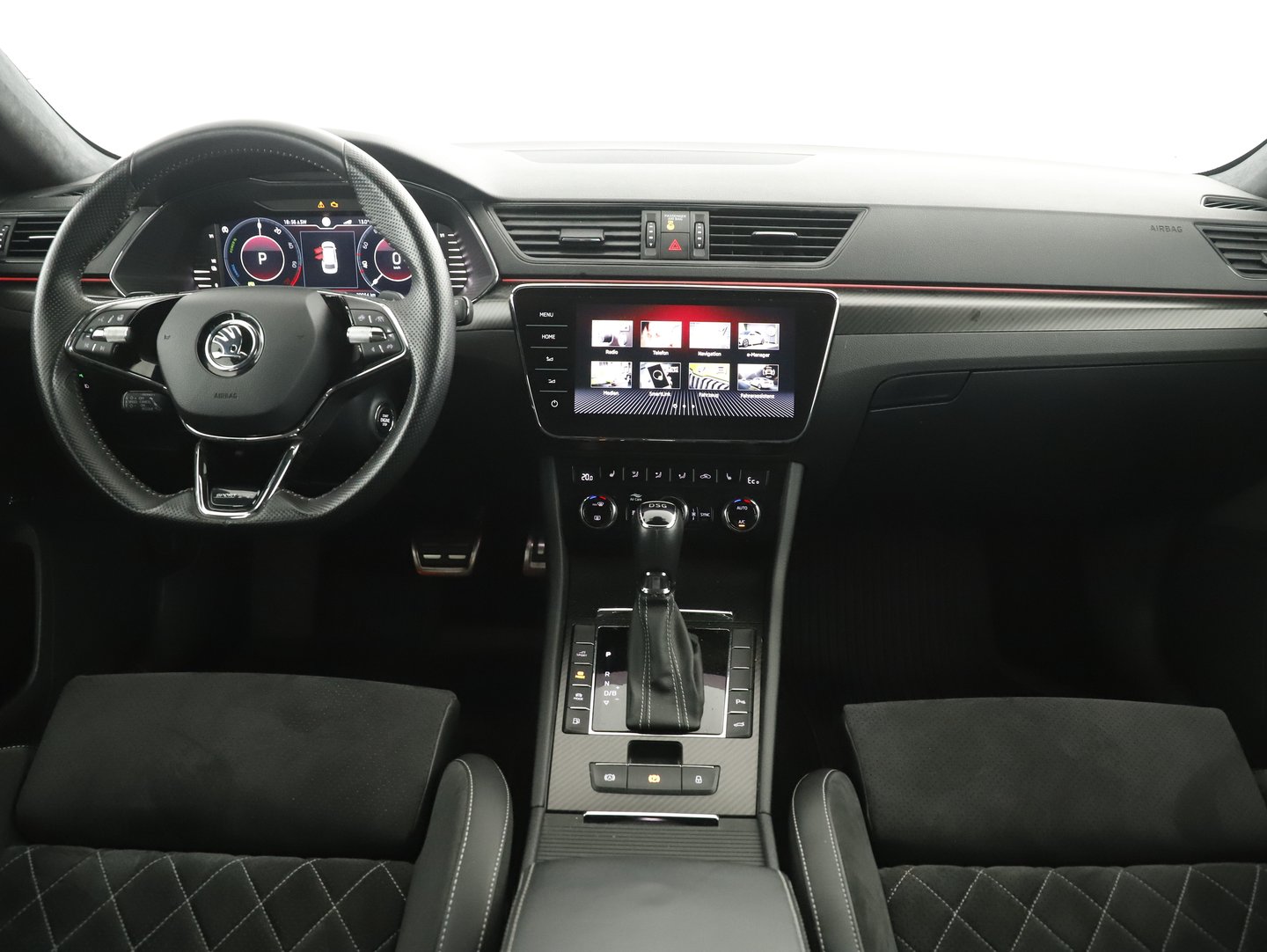 Škoda SUPERB Combi iV SPORTLINE DSG | Bild 5 von 13