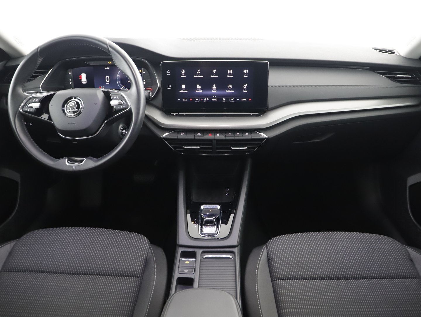 Škoda OCTAVIA Combi Ambition TDI DSG | Bild 5 von 23
