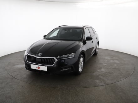 Škoda OCTAVIA Combi Ambition TDI DSG
