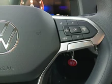 VW Taigo 4Me TSI in Deep Black Perleffekt