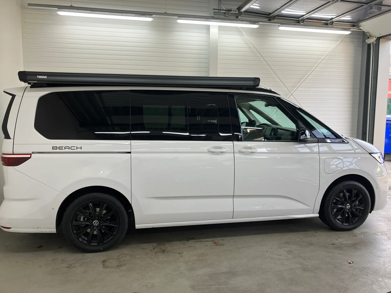 Bild eines VW California Beach eHybrid 180 kW 4M