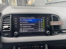 Škoda Karoq 4x4 Sportline TDI DSG in Smokey Diamond-Silber Metallic