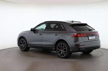 Audi Q8 e-hybrid quattro 360 kW in Daytonagrau Perleffekt