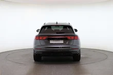 Audi Q8 e-hybrid quattro 360 kW in Daytonagrau Perleffekt