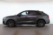 Audi Q8 e-hybrid quattro 360 kW in Daytonagrau Perleffekt