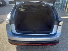 VW ID.7 Tourer Pro S 210 kW Business-86 kWh in Stonewashed Blue Metallic