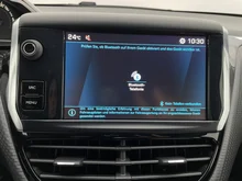 Peugeot 2008 Active in grau metallic