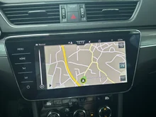 Škoda Superb Combi 4x4 SCOUT TDI DSG in Lava-Blau Metallic