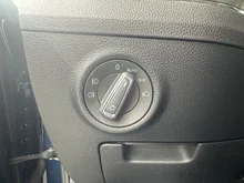 Škoda Superb Combi 4x4 SCOUT TDI DSG in Lava-Blau Metallic