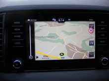 Škoda Karoq 4x4 SPORTLINE TDI DSG in Race-Blau Metallic
