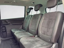 VW Sharan Business+ TDI SCR 5-Sitzer in Deep Black Perleffekt