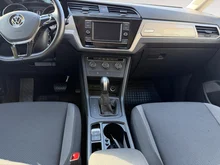 VW Touran TDI DSG in Caribbean Blue Metallic