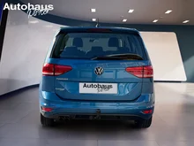 VW Touran TDI DSG in Caribbean Blue Metallic