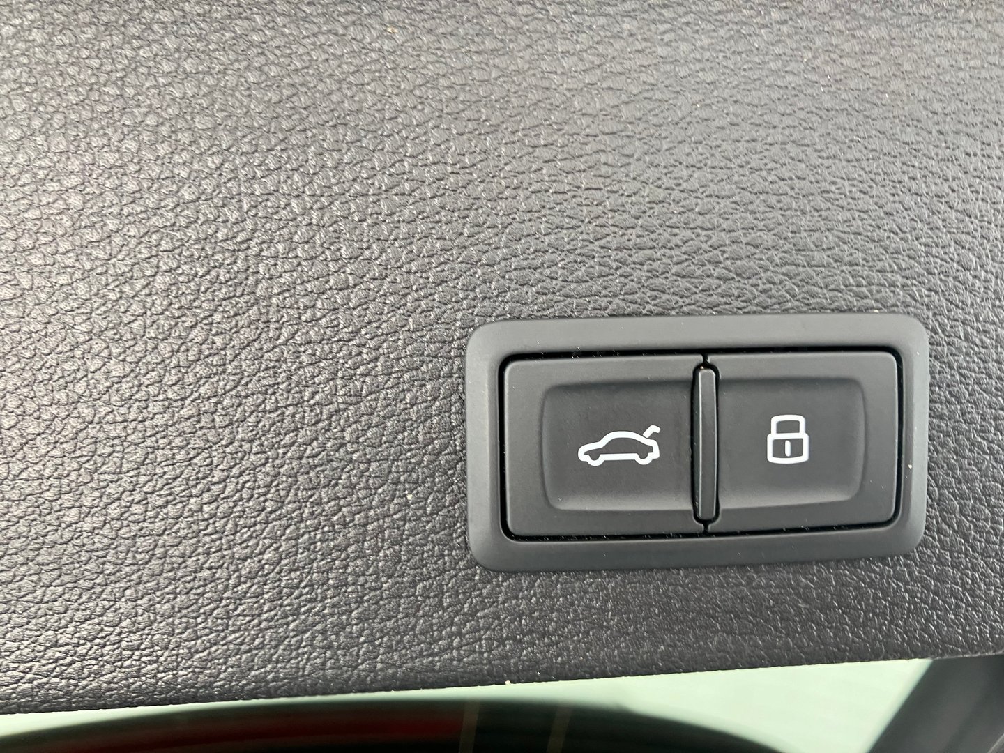 Audi Q2 35 TDI Sport | Bild 11 von 13