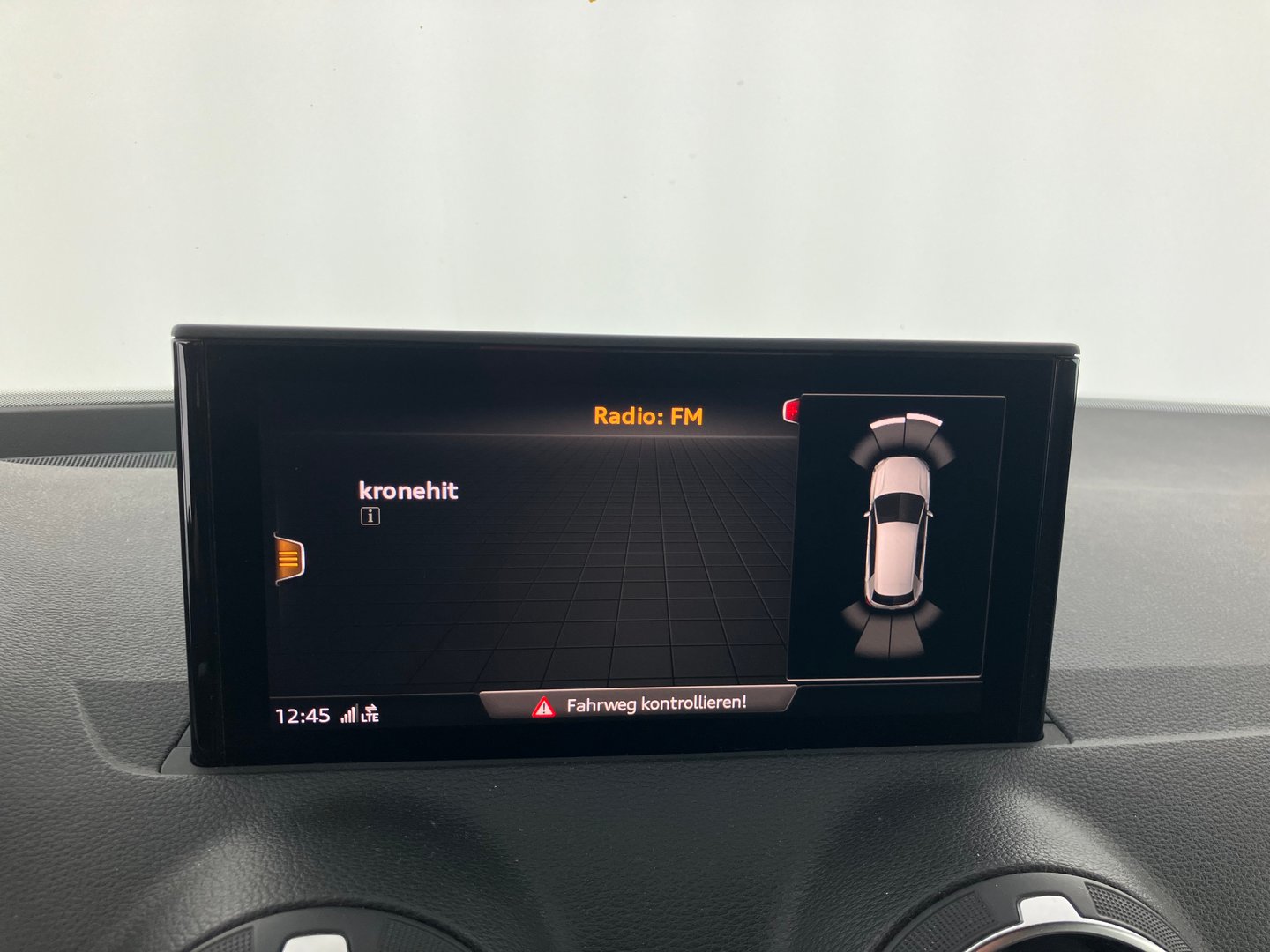 Audi Q2 35 TDI Sport | Bild 5 von 13