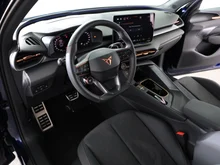 CUPRA Terramar 1.5 e-TSI 150 PS DSG in Cosmos-Blau Metallic