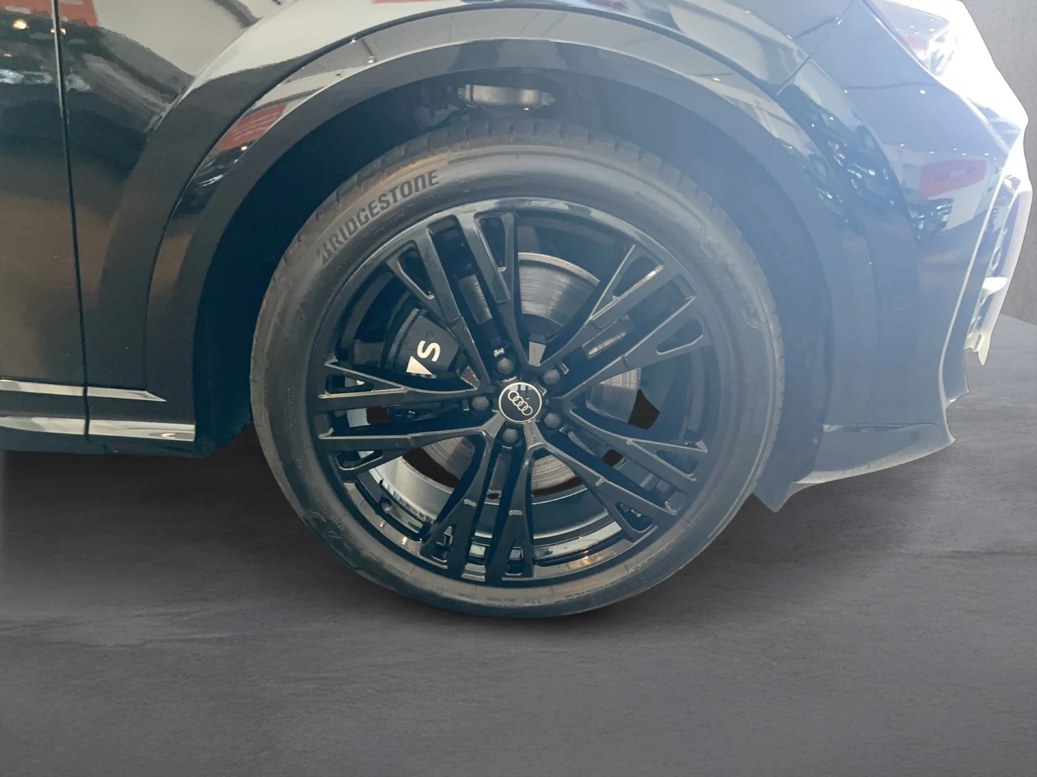 Bild eines Audi SQ5 SUV TFSI