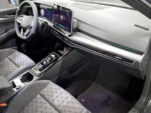 VW Golf Variant Sport mHeV DSG in Delfingrau Metallic