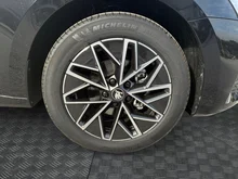 Škoda Octavia Combi Selection TDI in Black-Magic Perleffekt