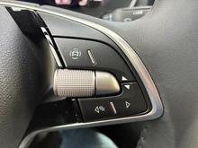 Škoda Octavia Combi Selection TDI in Black-Magic Perleffekt