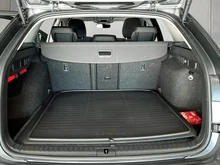Škoda Octavia Combi Selection TDI DSG in Graphit-Grau Metallic