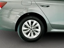 Škoda Octavia Combi Selection TDI DSG in Graphit-Grau Metallic