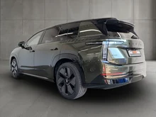 Škoda Peaq Sportline 90x in Olibo-Grün Metallic