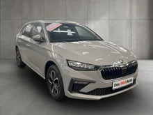 Škoda Scala Essence TSI in Stahl-Grau