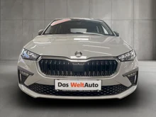 Škoda Scala Essence TSI in Stahl-Grau