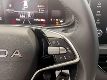 Škoda Scala Essence TSI in Stahl-Grau