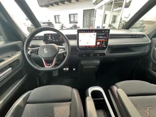 VW ID Buzz ID. Buzz GTX in Deep Black Perleffekt