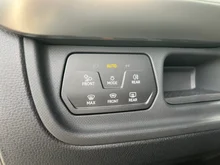VW ID Buzz ID. Buzz GTX in Deep Black Perleffekt