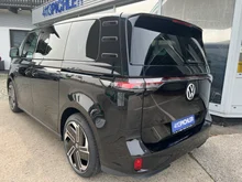 VW ID Buzz ID. Buzz GTX in Deep Black Perleffekt