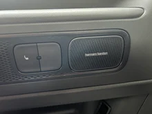 VW ID Buzz ID. Buzz GTX in Deep Black Perleffekt