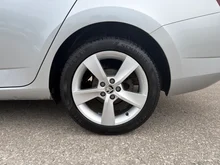 Škoda Fabia Combi Style TSI in Brillant-Silber Metallic