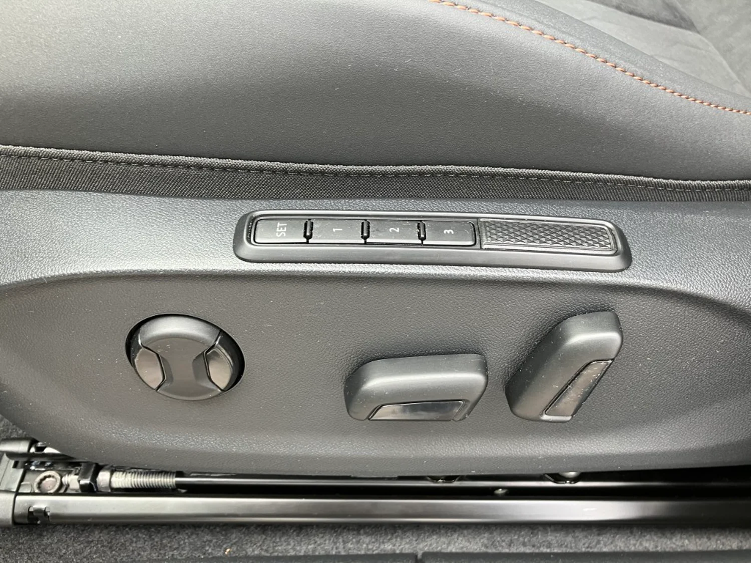 Bild eines CUPRA Terramar 2.0 TSI 204 PS DSG 4Drive