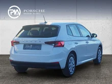 Škoda Fabia Essence in Alaska-Weiß