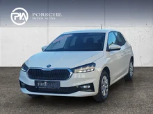 Škoda Fabia Essence in Alaska-Weiß