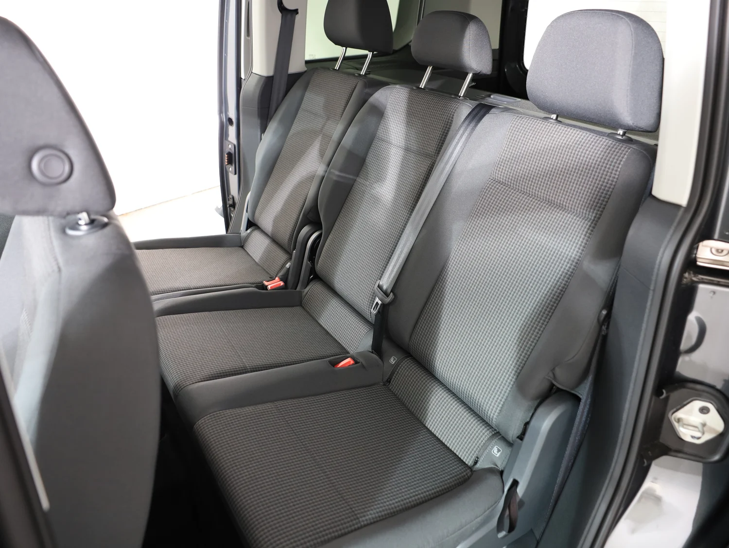 Bild eines VW Caddy Family TSI
