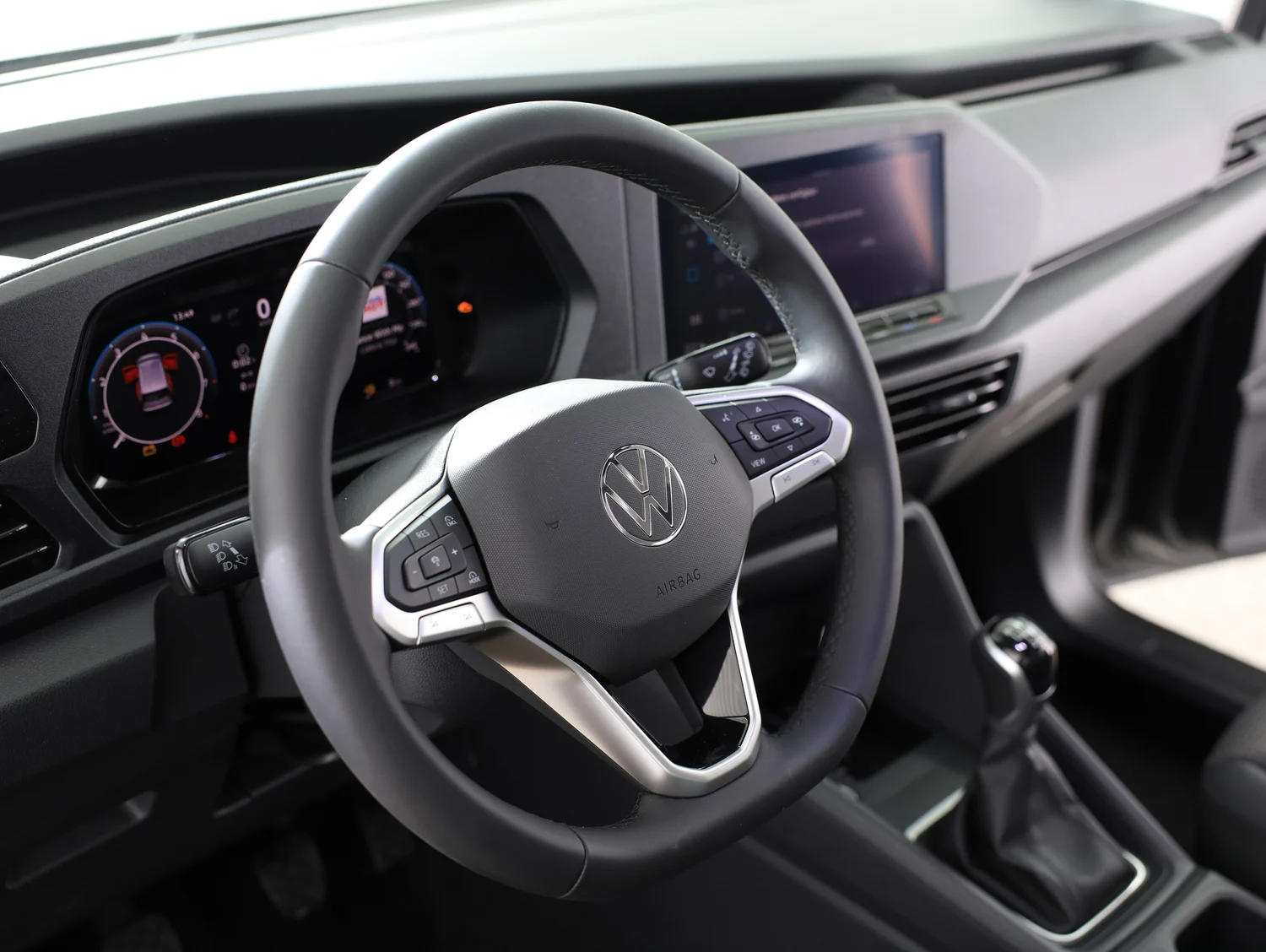 Bild eines VW Caddy Family TSI