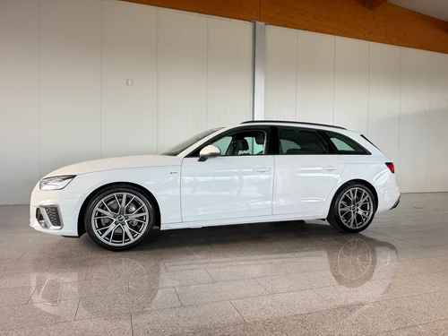 Audi A4 Avant 40 TDI quattro S line