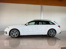 Audi A4 Avant 40 TDI quattro S line in weiß