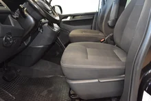 VW Multivan Trendline TDI 4MOTION in deepblack perleffekt