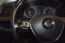 VW Multivan Trendline TDI 4MOTION in deepblack perleffekt