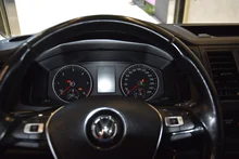 VW Multivan Trendline TDI 4MOTION in deepblack perleffekt