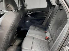 Audi A6 Avant e-tron in Daytonagrau Perleffekt