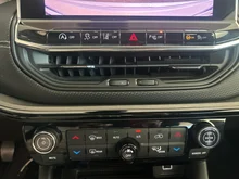 Jeep Compass Night Eagle FWD in dunkelgrau - metallic