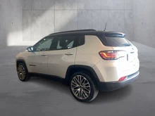 Jeep Compass Night Eagle FWD in dunkelgrau - metallic
