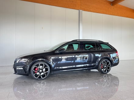 Škoda OCTAVIA Combi RS TDI DSG