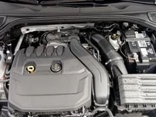VW Golf R-Line TSI in Delfingrau Metallic
